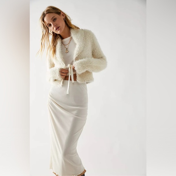 𝓯𝓹 Free People ~ Mina Cardi in Champagne - Picture 10 of 15